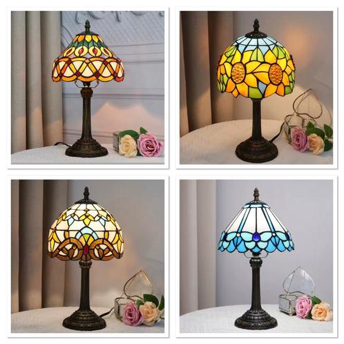 Tiffany Stijl Glas-in-Lood Tafellamp – Art Nouveau €89,50!, Huis en Inrichting, Lampen | Tafellampen, Nieuw, Minder dan 50 cm