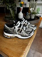 New Balance mt38 ZGAN (valt klein), Kinderen en Baby's, Kinderkleding | Schoenen en Sokken, Ophalen of Verzenden, Zo goed als nieuw