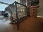 Mooie Vitrine kast 122cm x 44 x 80, Huis en Inrichting, Kasten | Vitrinekasten, Ophalen, Met deur(en), 100 tot 150 cm, Zo goed als nieuw