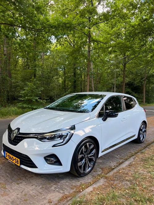 Renault Clio 1.3 TCe 130pk EDC GPF 2020 Wit, Auto's, Renault, Particulier, Clio, 360° camera, 4x4, Aangepast voor mindervaliden