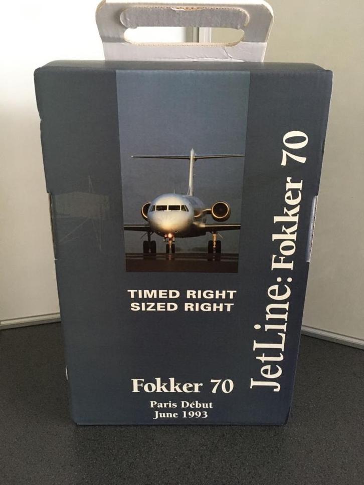 Introduktie pakket Fokker F70 te Parijs in Juni 1993, Verzamelen, Luchtvaart en Vliegtuigspotten, Nieuw, Overige typen, Ophalen of Verzenden