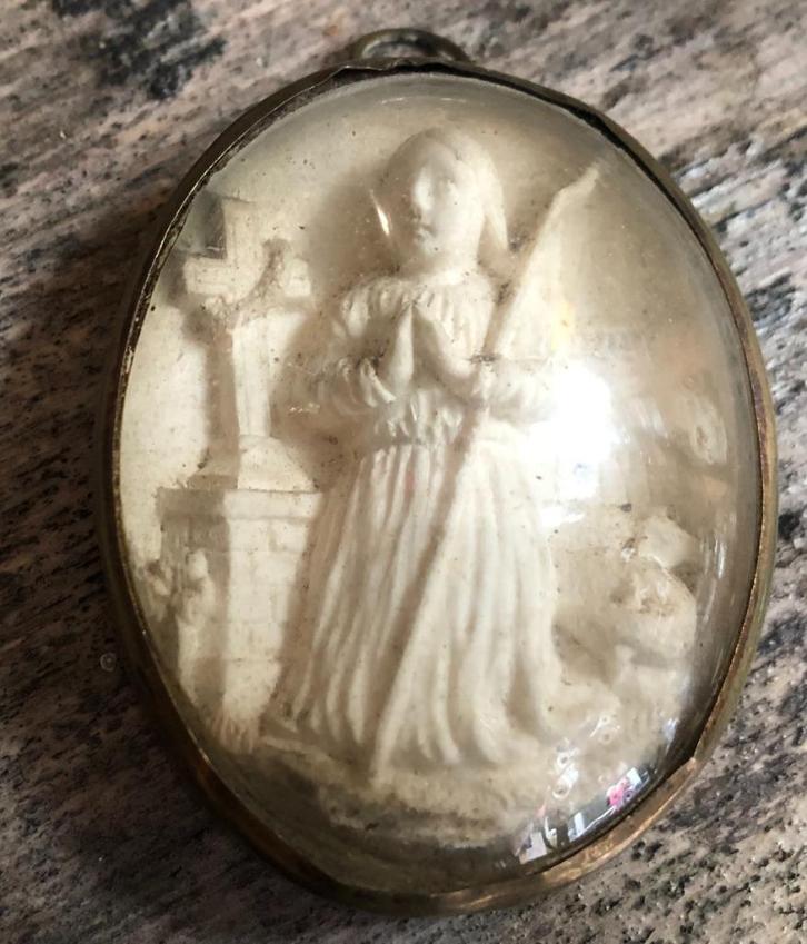 Religieuze voorstelling in pijpaarde 19e eeuw Frans, Antiek en Kunst, Antiek | Religie, Ophalen of Verzenden