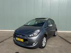 Hyundai ix20 1.6i i-Catcher PANORAMADAK | TREKHAAK | NAP !, Euro 5, 1169 kg, 1591 cc, 4 cilinders