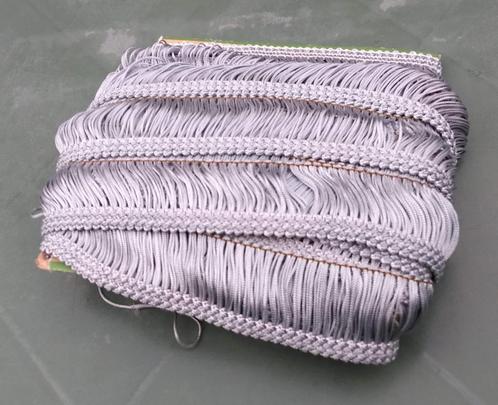 Vintage fournituren geweven sierband grijs lusjes 4 cm (FB9), Hobby en Vrije tijd, Naaien en Fournituren, Nieuw, Lint, Band of Elastiek