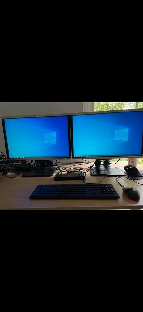 Thuiswerkplek voor laptop dell hp 2 monitoren, Computers en Software, Overige Computers en Software, Gebruikt, Ophalen