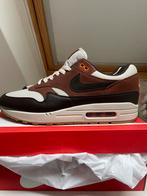 Nike Air Max 1 ESS Orewood Brown 45, Bruin, Nike, Ophalen of Verzenden, Sneakers of Gympen