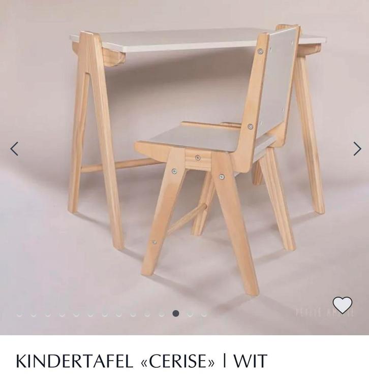 Kindertafel met stoel Petit Amelie Cerise, Kinderen en Baby's, Kinderkamer | Tafels en Stoelen, Nieuw, Tafel(s) en Stoel(en), Ophalen