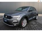 Volkswagen T-Roc 1.5 TSI ACT SPORT CRUISE CONTROLE, Voorwielaandrijving, Stof, Zwart, 4 cilinders