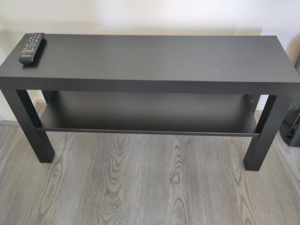 [gratis] TV kastje (Ikea Lack), Huis en Inrichting, Ophalen, Gebruikt, 50 tot 100 cm, Minder dan 100 cm