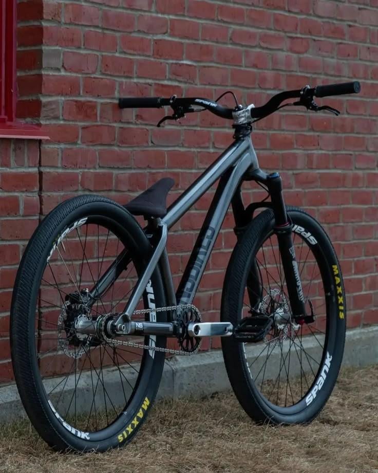GEZOCHT!! Dirt jumper., Ophalen of Verzenden, Overige merken