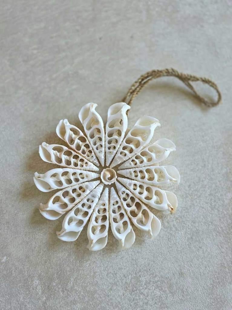 Schelpen hanger Sunila 2 uit Bali, Ophalen of Verzenden, Tropical home, 6951nk, Nieuw