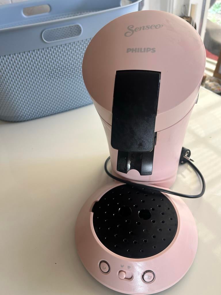 Senseo roze, Gebruikt, Koffiemachine, Ophalen of Verzenden, Koffiepads en cups