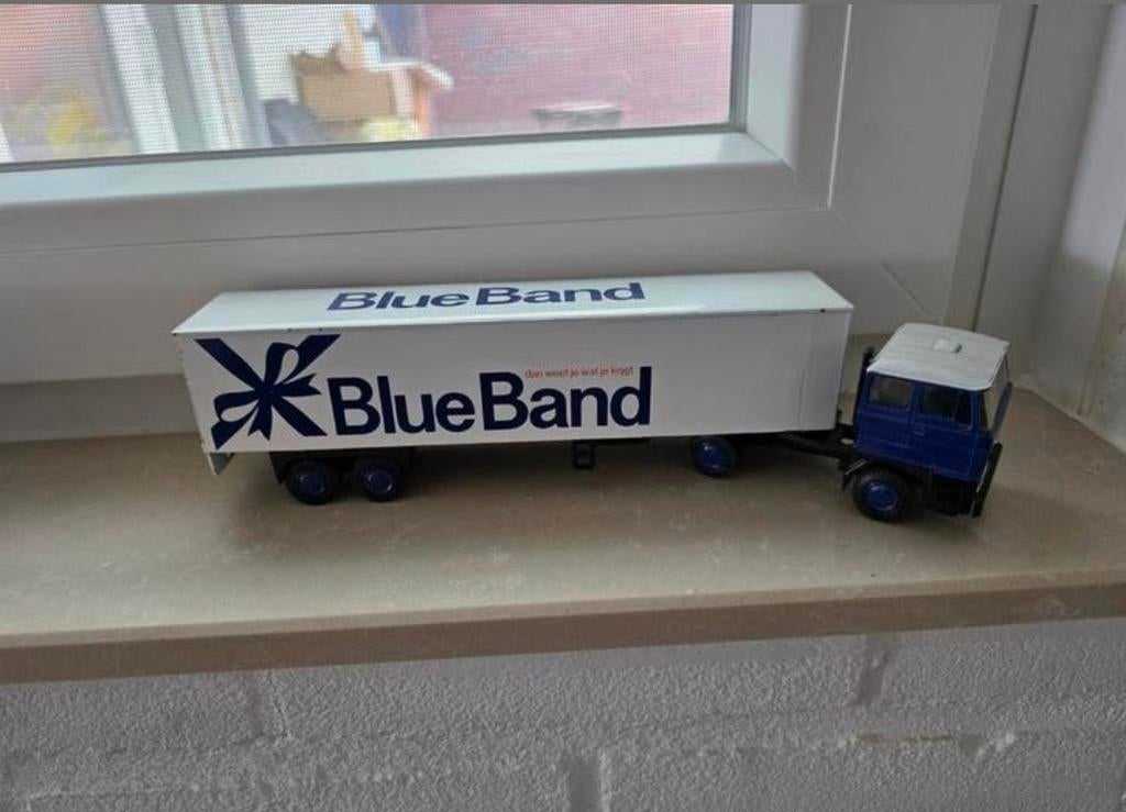 Lion toys  schaal 1.50  vrachtwagen blue band, Ophalen of Verzenden, Zo goed als nieuw, Bus of Vrachtwagen, Lion Toys