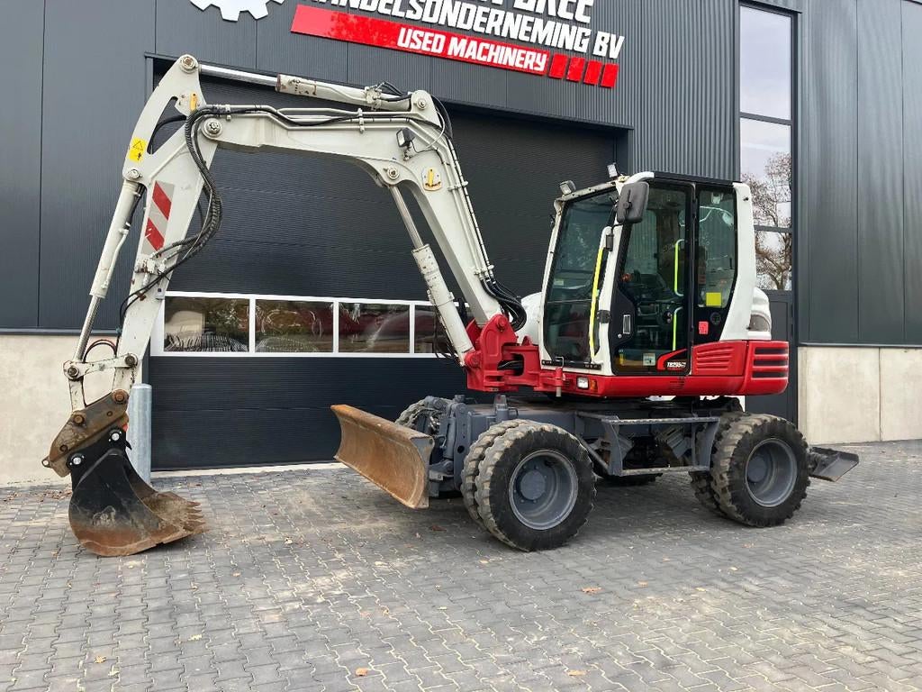 Takeuchi TB295W mobiele kraan/graafmachine (bj 2014), Zakelijke goederen, Machines en Bouw | Kranen en Graafmachines, Graafmachine