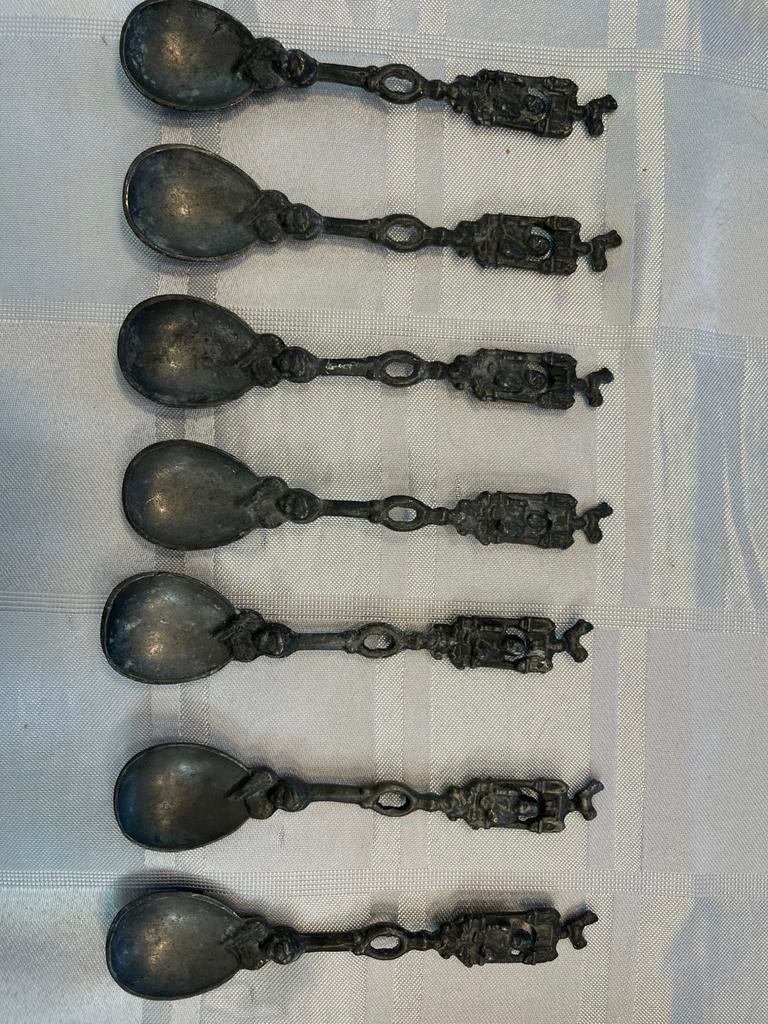 Set van 7 antiek tinnen huwelijkslepels, Ophalen of Verzenden