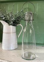 Brocante oude glazen melkfles met handvat, Ophalen of Verzenden