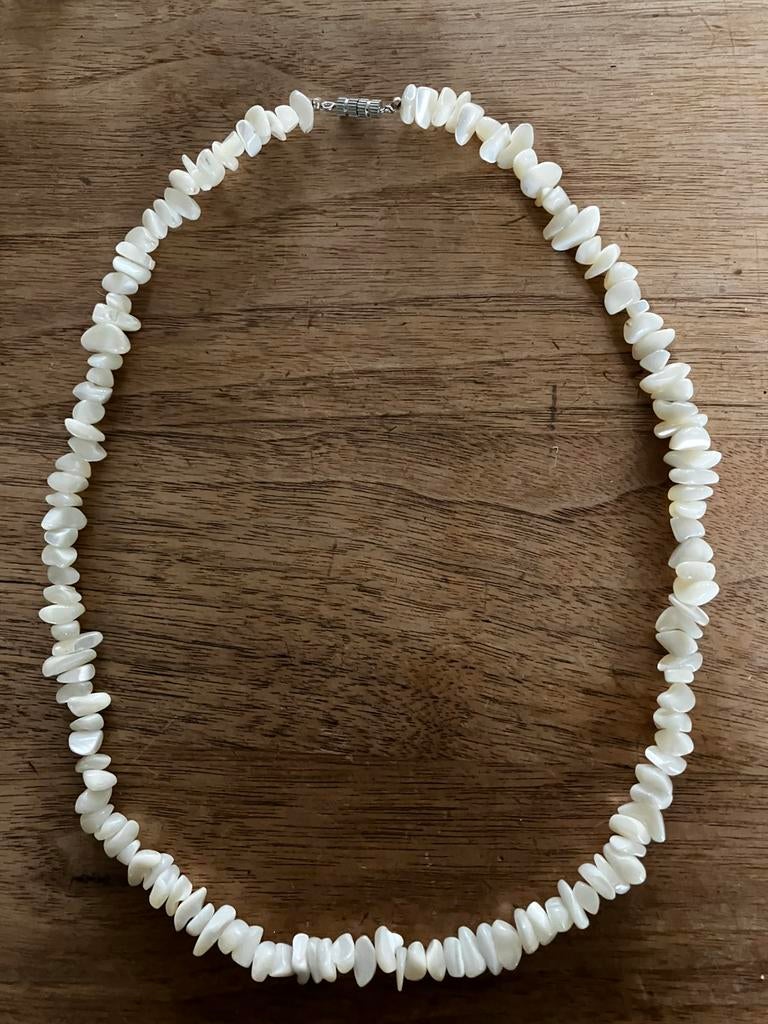 Vintage mother of pearl ketting 57 cm, Ophalen of Verzenden, Overige materialen, Ketting