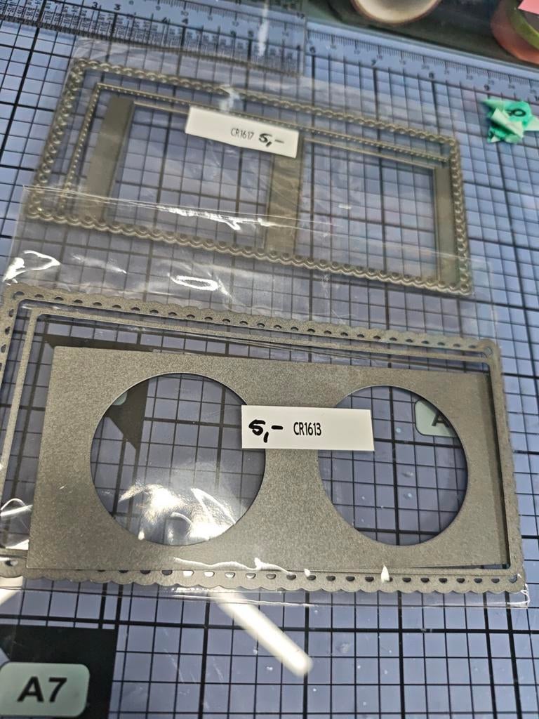 Snijmallen voor kaarten maken - CR1613 & CR1617, Ophalen of Verzenden