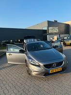 Volvo V40 2.0 D2 120PK 2015 Grijs, Auto's, Volvo, Voorwielaandrijving, Zwart, 4 cilinders, 1969 cc