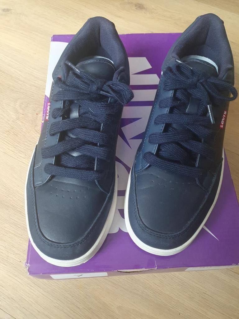 Comfortabele blauwe Levi's sneakers - Maat 40, Blauw, Ophalen of Verzenden, Levi's, Sneakers of Gympen