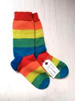 NIEUW wollen sokken handgebreid maat 32-33 in regenboogkleur, Jongen of Meisje, Nieuw, Ophalen of Verzenden, Onbekend