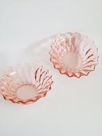 Izgs roze gekleurd vintage glas schaaltjes set van 2, Ophalen of Verzenden