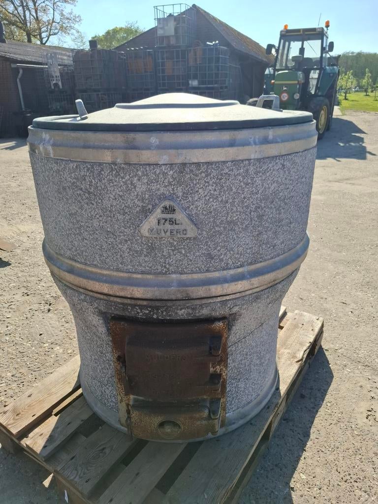 Muvero kookketel / wasketel antiek, Ophalen