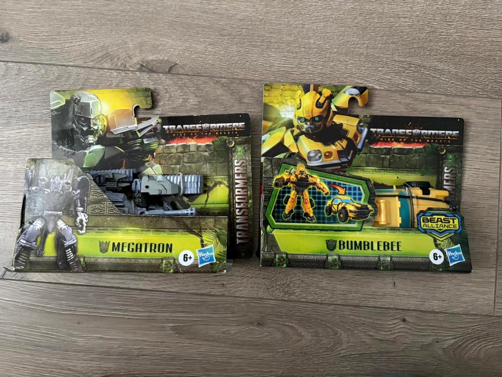 Transformers Rise of the Beasts Megatron en Bumblebee, Overige generaties, Ophalen of Verzenden, Zo goed als nieuw