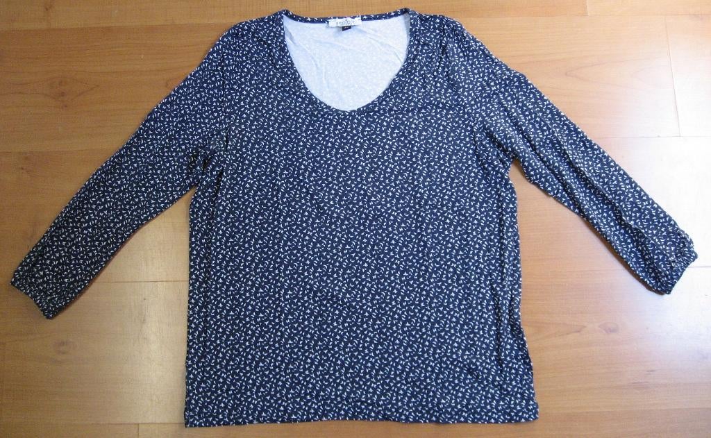 Donker blauwe longsleeve True Spirit M/38., Maat 38/40 (M), Blauw, Nieuw, Ophalen of Verzenden