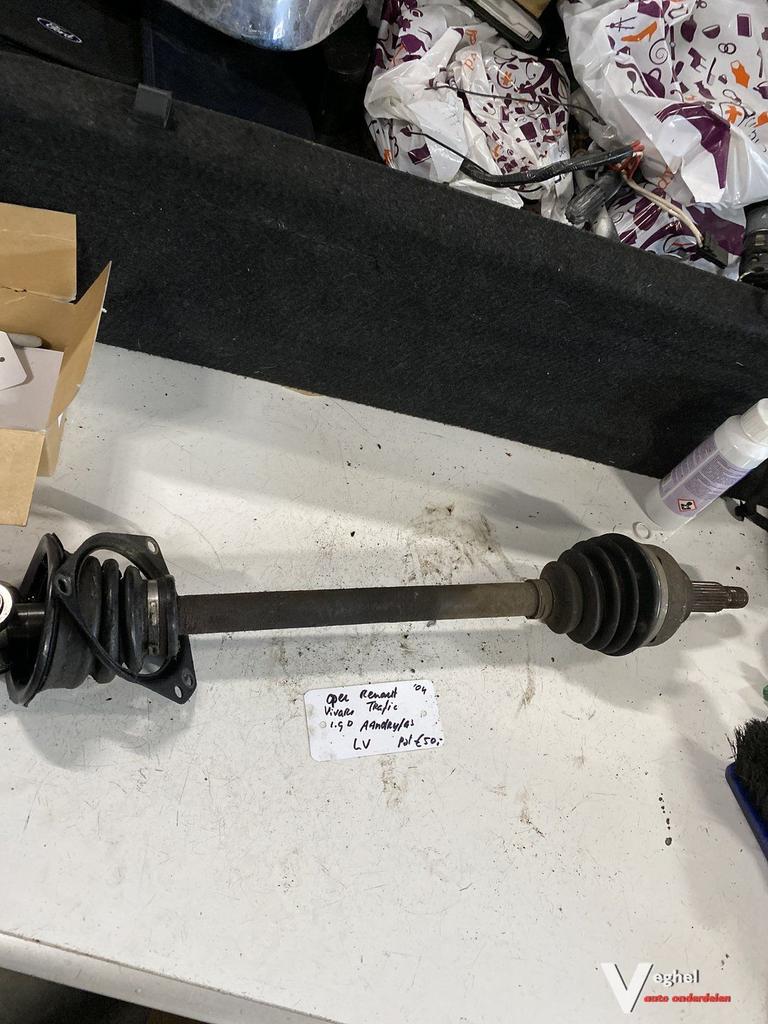 Opel Vivaro Renault trafic  1.9 diesel 2004 Aandrijfas links, Auto-onderdelen, Gebruikt, -, -, Ophalen of Verzenden