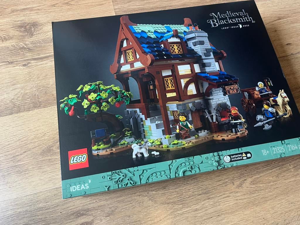 LEGO Ideas Medieval Blacksmith | 21325, Kinderen en Baby's, Speelgoed | Duplo en Lego, Ophalen of Verzenden, Nieuw