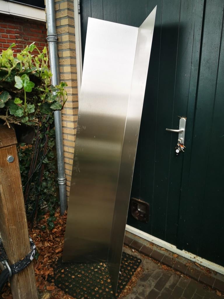 Rvs plaat 2m Lang 80 cm breed in 90 graden 1,5mm dik, Witgoed en Apparatuur, Afzuigkappen, Ophalen