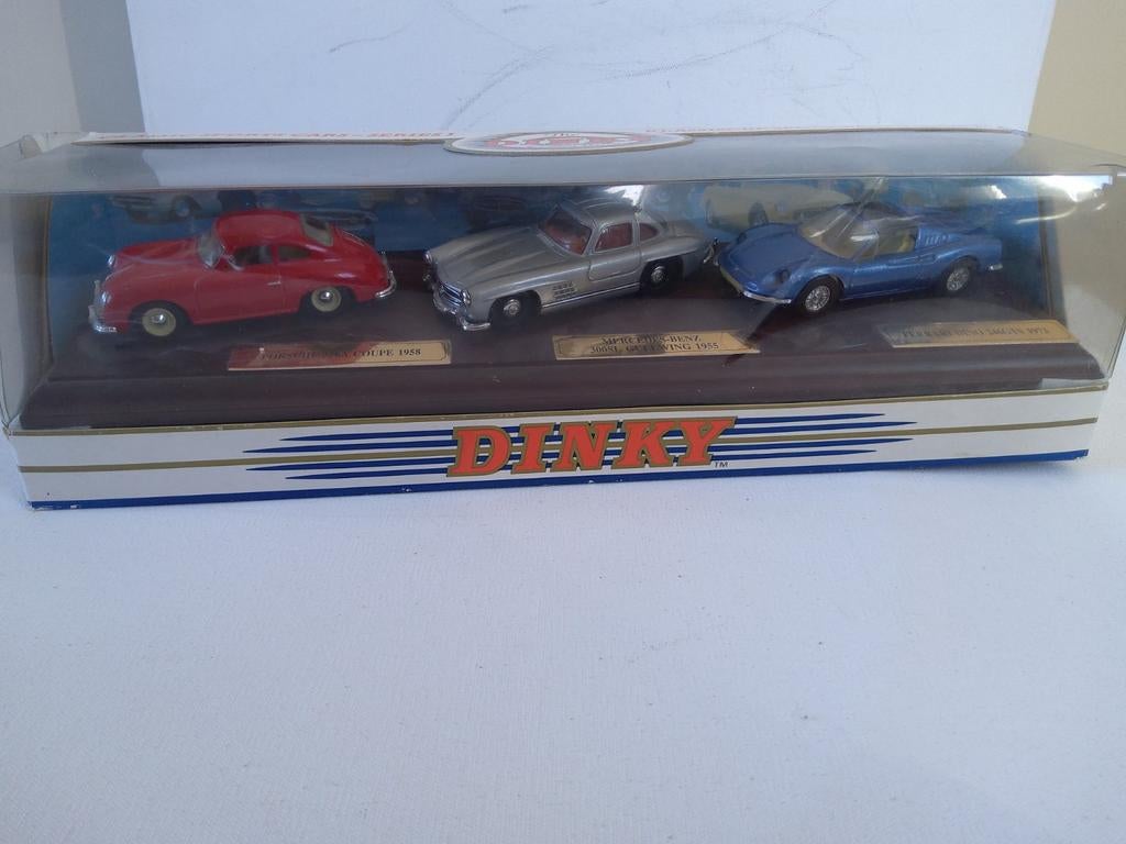 COFFRET CLASSIC SPORTS cars PORSCHE MERCEDES FERRARI DINO 1/43 MATCHBOX