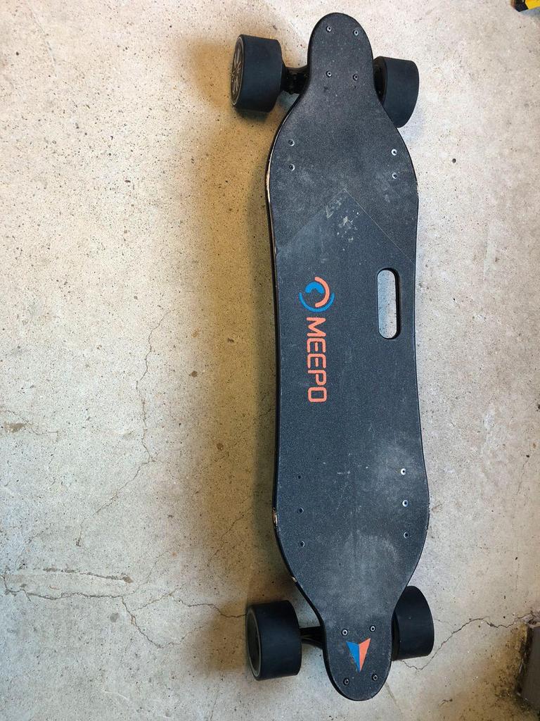 Skateboard Meepo V3, Sport en Fitness, Skateboarden, Ophalen of Verzenden, Zo goed als nieuw, Skateboard