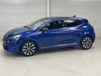 Renault Clio 1.6 E-Tech Hybrid 145 Techno / NL auto / Naviga, Stof, Gebruikt, Euro 6, Blauw