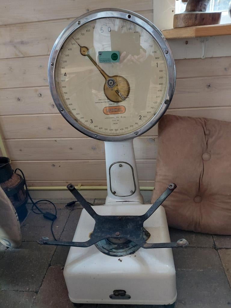 Te koop Berkel weegschaal, Ophalen, 500 gram of grover, Minder dan 10 kg