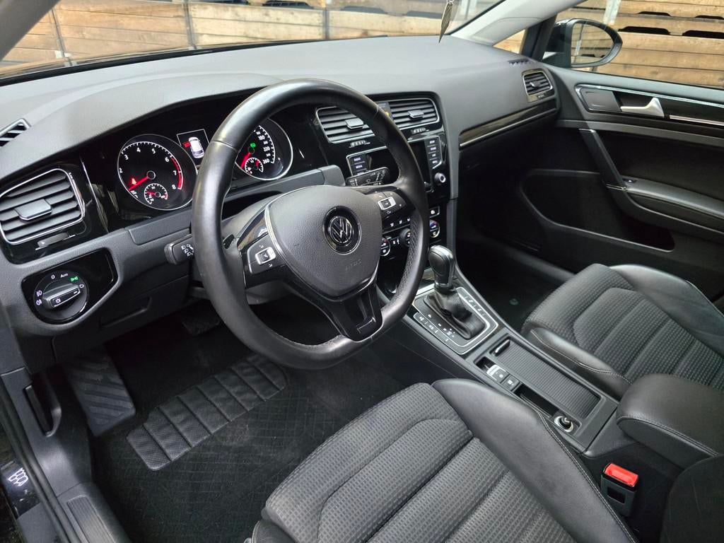 Volkswagen Golf 1.4 TSI Highline Xenon Clima Cruise PDC Mass, Euro 5, Gebruikt, Zwart, 4 cilinders