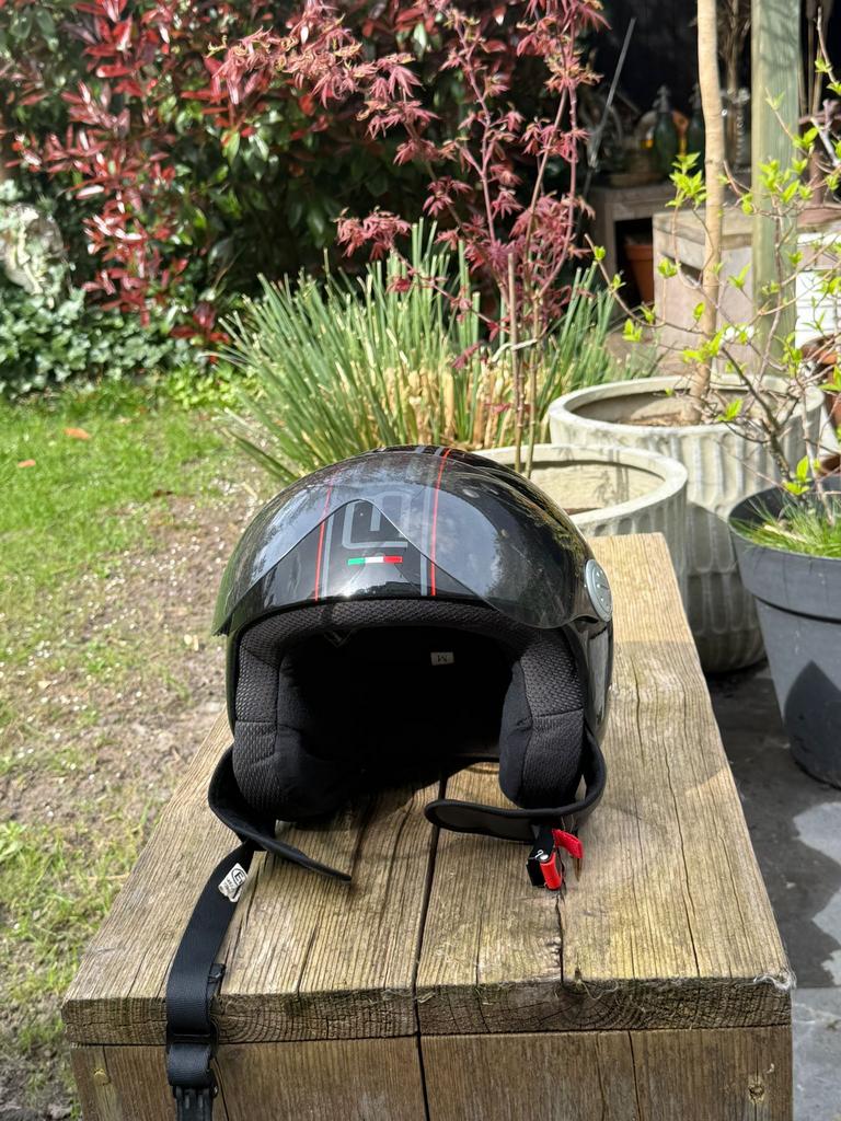 BEON helm lifestyle design, Ophalen of Verzenden, Zo goed als nieuw, Medium