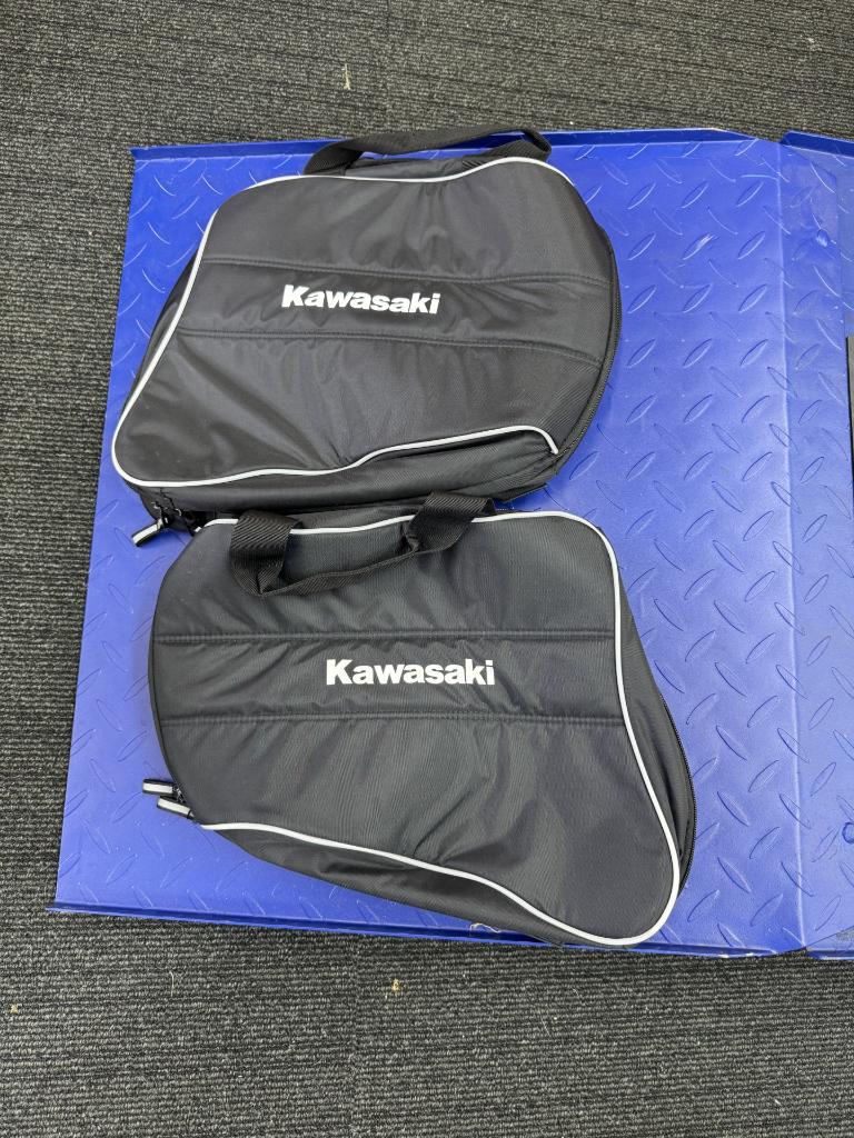 Orginele Binnentassen 56 L koffers kawasaki H2 /sx/se/versy, Ophalen of Verzenden
