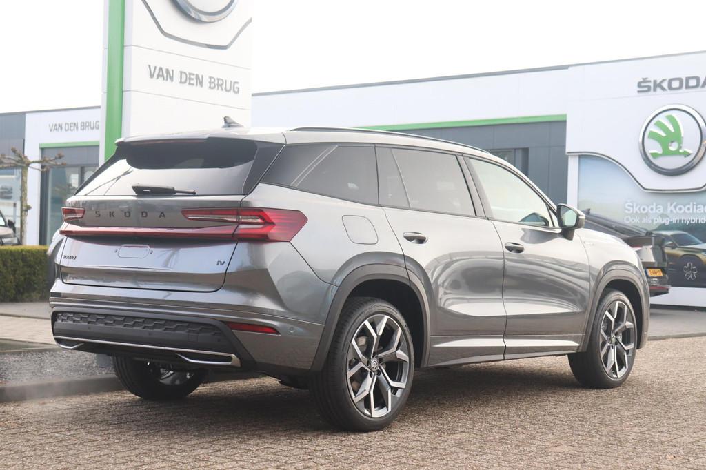 Skoda Kodiaq Sportline Business 1.5 TSI PHEV | Trekhaak | Pa, Auto's, Skoda, Zwart, 4 cilinders, Bedrijf, Nieuw