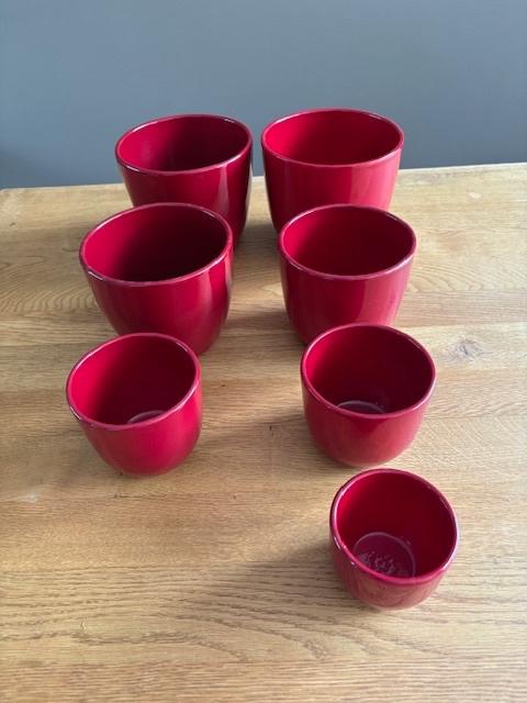 7 rode bloempotten Tusca red Mica descorations, Ophalen, Rond, Binnen, Zo goed als nieuw