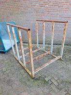 Stevig metalen rek - 125x132x120cm, Doe-het-zelf en Verbouw, Steigers, Ophalen