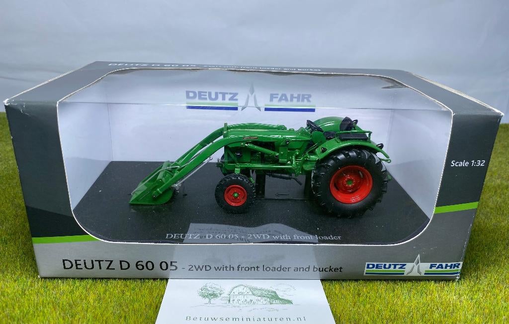 Deutz D 60 05 2WD met voorlader 1:32 Universal Hobbies, Ophalen of Verzenden, Nieuw, Tractor of Landbouw, Universal Hobbies