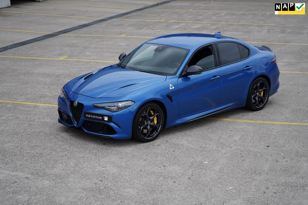 Alfa Romeo Giulia 2.9 V6 Quadrifoglio, Auto's, Automaat, Achterwielaandrijving, Gebruikt, Blauw