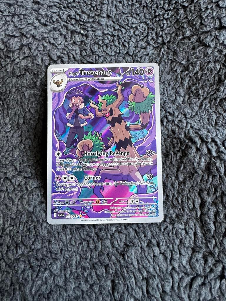 Hop's Trevenant Pokémon Kaart 232/217 (Obsidian Flames), Ophalen of Verzenden, Zo goed als nieuw, Losse kaart, Foil