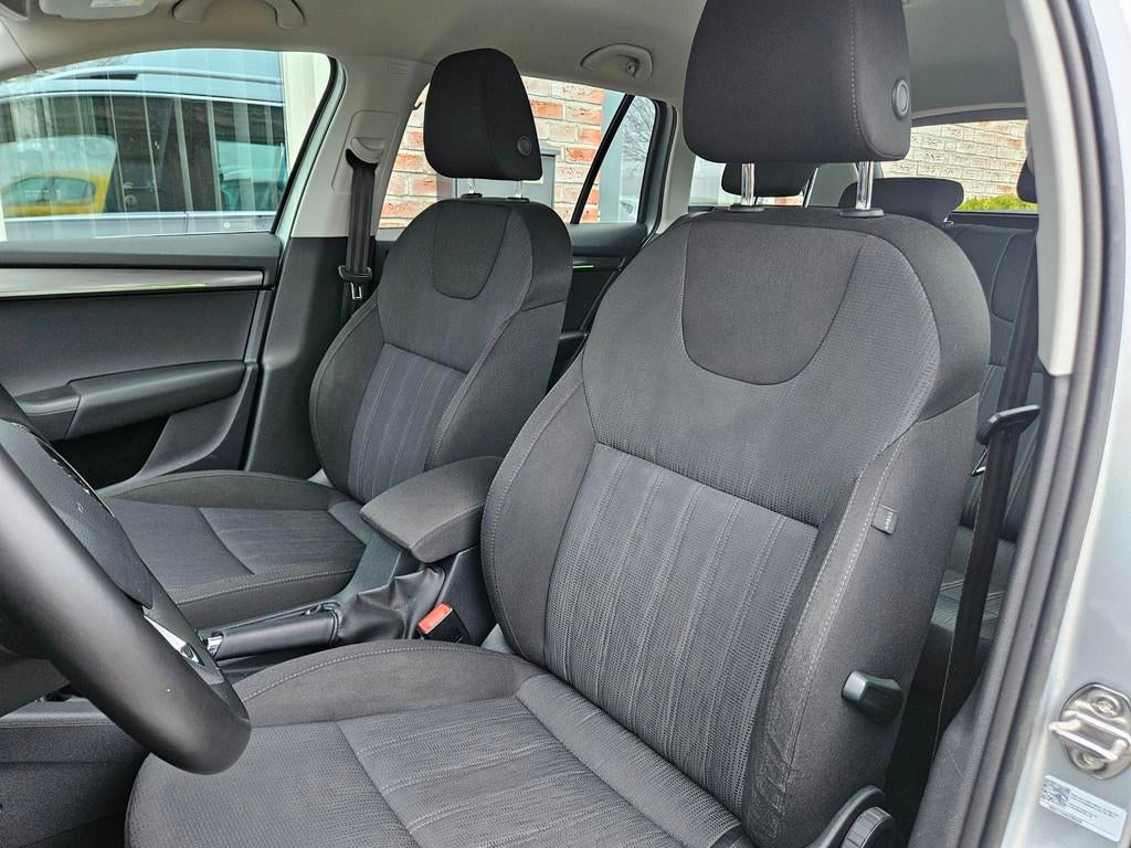 Skoda Octavia Combi 1.0 TSI Greentech Style Business Carplay, Auto's, Voorwielaandrijving, Gebruikt, 49 €/maand, Handgeschakeld