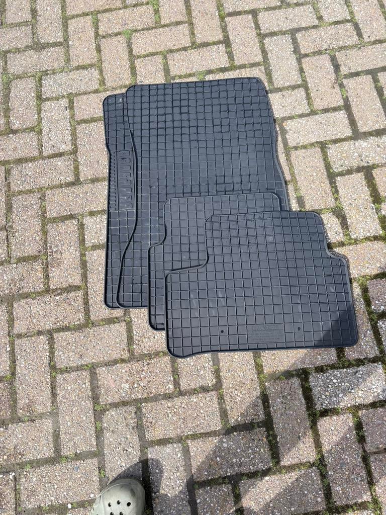 Degelijke rubber automatten mercedes A/B en CLA, Ophalen of Verzenden, Zo goed als nieuw