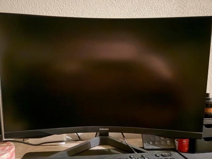 2x Samsung Odyssey G5 Gaming Monitoren, Computers en Software, Monitoren, Zo goed als nieuw, 151 t/m 200 Hz, DisplayPort, Gaming