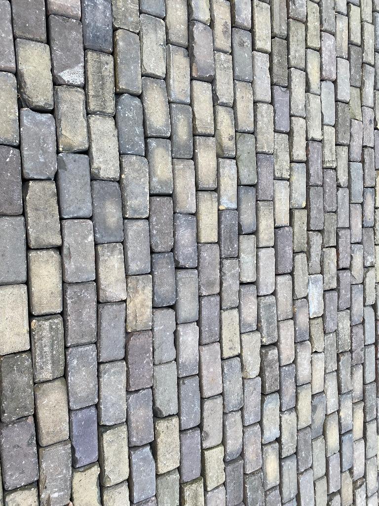 Oude gebakken keiformaat klinkers, Tuin en Terras, Ophalen, Overige materialen, Gebruikt, Klinkers