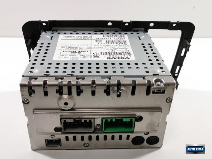 Radio CD Speler van een Volvo V70, Gebruikt, -, -, Ophalen of Verzenden